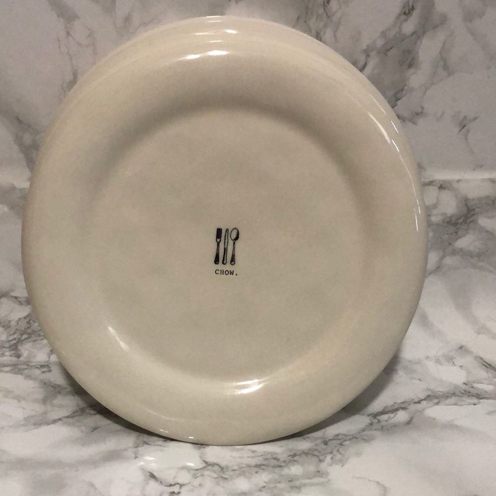 Set of six Rae Dunn Icon dinner plates
